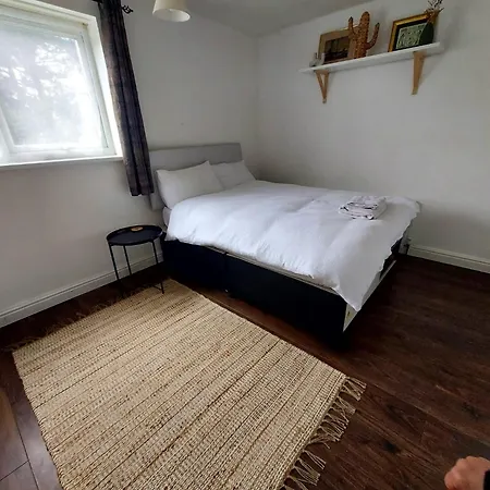 Guest house Kelsall Birmingham