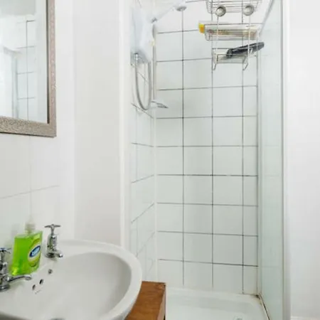 Kelsall Guest house Birmingham